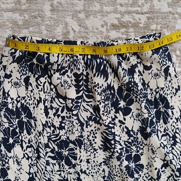 J. G. Hook Floral Tropical A-Line Lined Midi Skirt 10 Navy Blue Cream - Picture 12 of 14